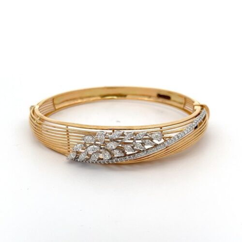 Diamond Dreamscape Bangle | Mustafa Jewellery Singapore