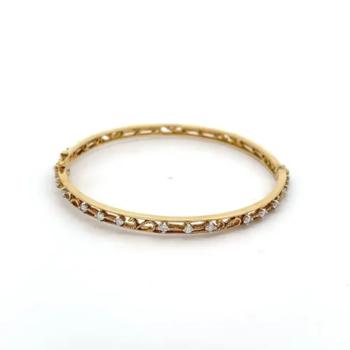 Diamond Delight Bangle | Mustafa Jewellery Singapore